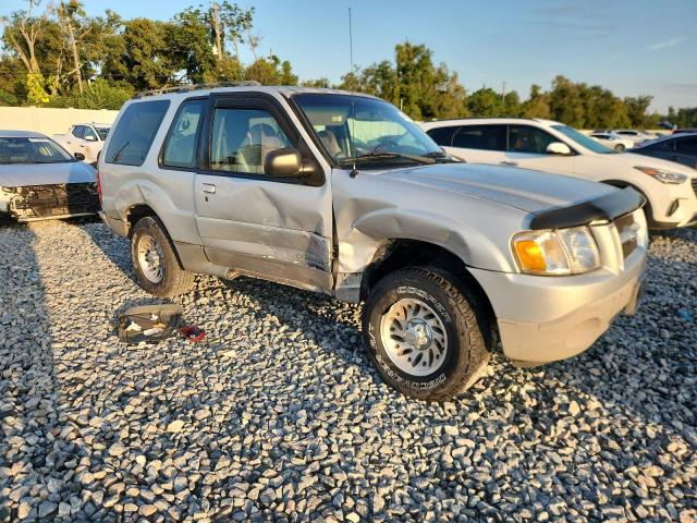 1FMYU60E11UB97093 - 2001 FORD EXPLORER SPORT SILVER photo 4