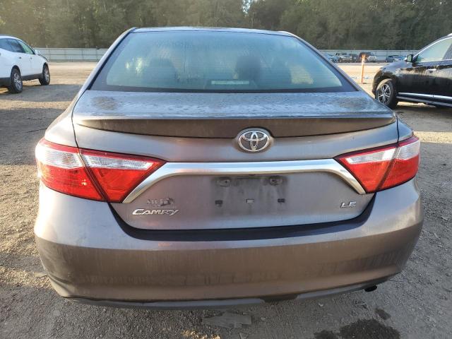 4T4BF1FKXGR575152 - 2016 TOYOTA CAMRY LE GRAY photo 6