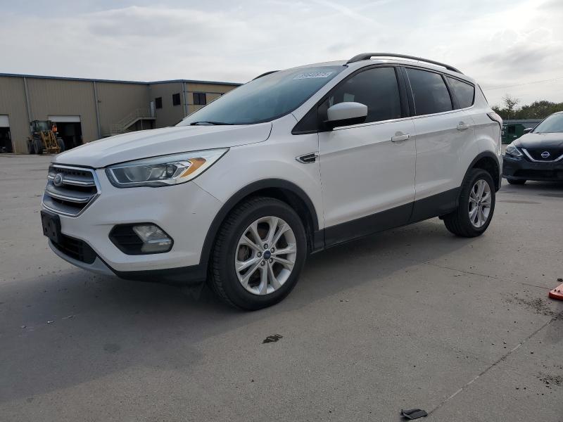 2017 FORD ESCAPE SE, 