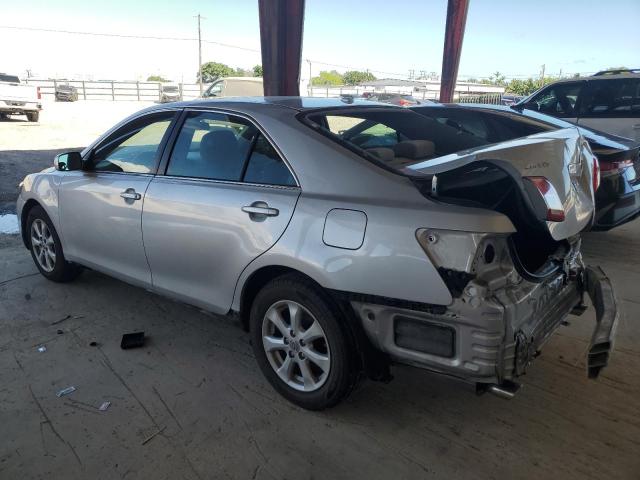4T1BK3EK5BU619702 - 2011 TOYOTA CAMRY SE 银色 照片 2