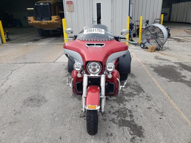1HD1MAF17KB855766 - 2019 HARLEY-DAVIDSON FLHTCUTG RED photo 2