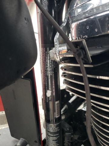 1HD1MAF17KB855766 - 2019 HARLEY-DAVIDSON FLHTCUTG RED photo 9