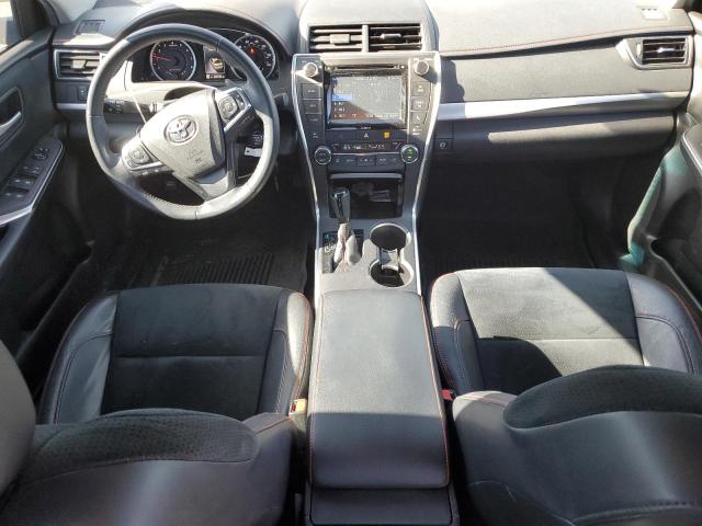 4T1BF1FK6HU703902 - 2017 TOYOTA CAMRY LE GRAY photo 8