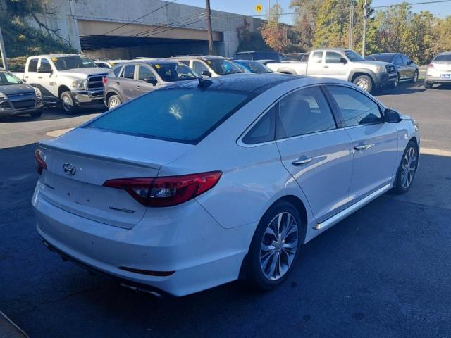 5NPE34AB7HH469315 - 2017 HYUNDAI SONATA SPORT WHITE photo 4