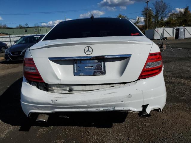 WDDGF8AB3DA843028 - 2013 MERCEDES-BENZ C 300 4MATIC WHITE photo 6