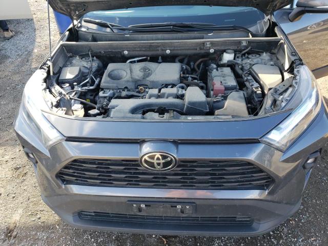2T3R1RFV1NC286862 - 2022 TOYOTA RAV4 XLE 灰色 照片 12