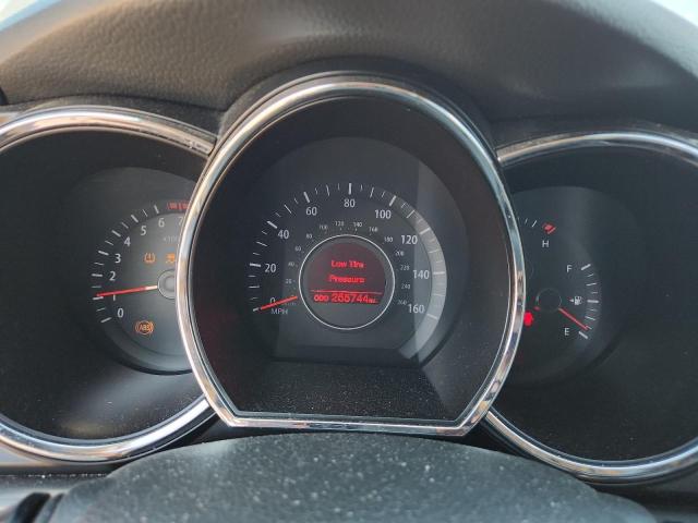 KNAGM4A73B5061061 - 2011 KIA OPTIMA LX SILVER photo 9