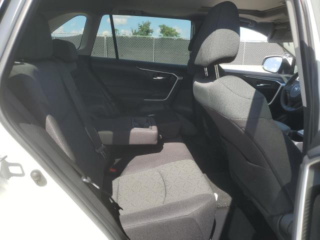 2T3W1RFVXRC281054 - 2024 TOYOTA RAV4 XLE 白色 照片 11