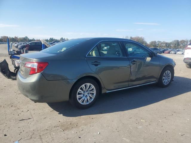 4T4BF1FK1CR181355 - 2012 TOYOTA CAMRY BASE GRAY photo 3