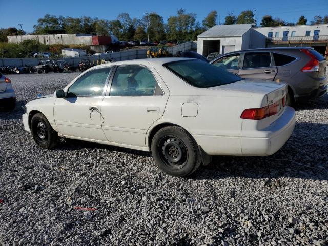4T1BG22K11U864446 - 2001 TOYOTA CAMRY CE WHITE photo 2