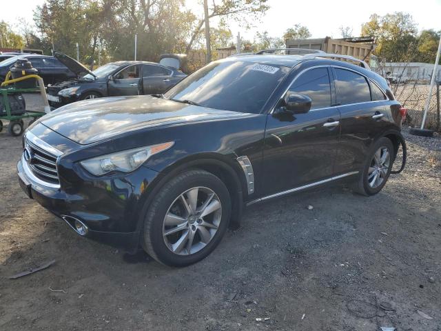 2012 INFINITI FX35, 