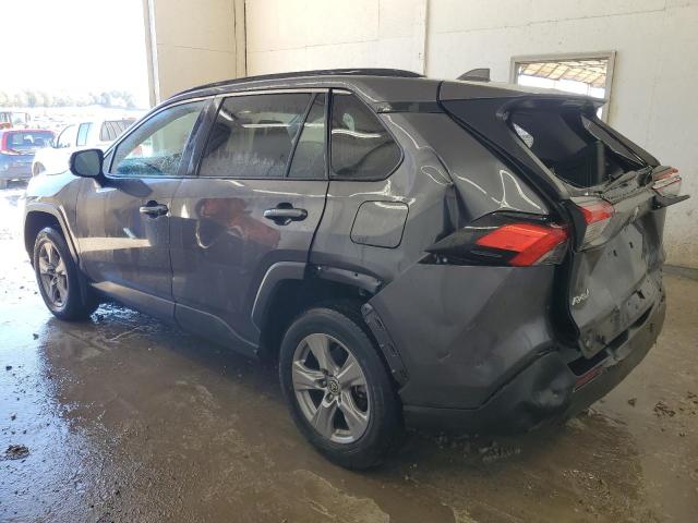2T3W1RFV2NC190466 - 2022 TOYOTA RAV4 XLE GRAY photo 2