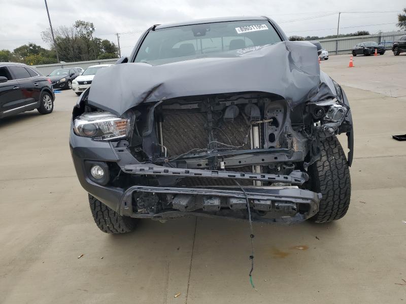 3TYCZ5AN2PT173573 - 2023 TOYOTA TACOMA DOUBLE CAB GRAY photo 5