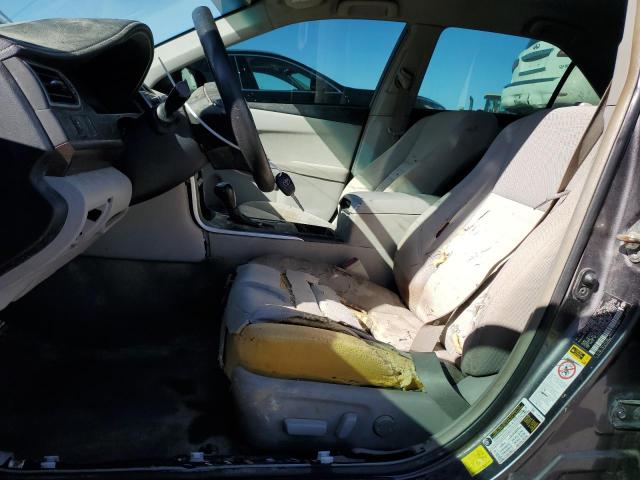 4T4BF1FK7GR580969 - 2016 TOYOTA CAMRY LE GRAY photo 7