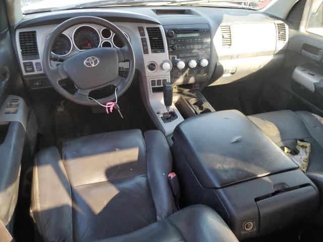 5TBBV54117S452579 - 2007 TOYOTA TUNDRA DOUBLE CAB SR5 SILVER photo 8