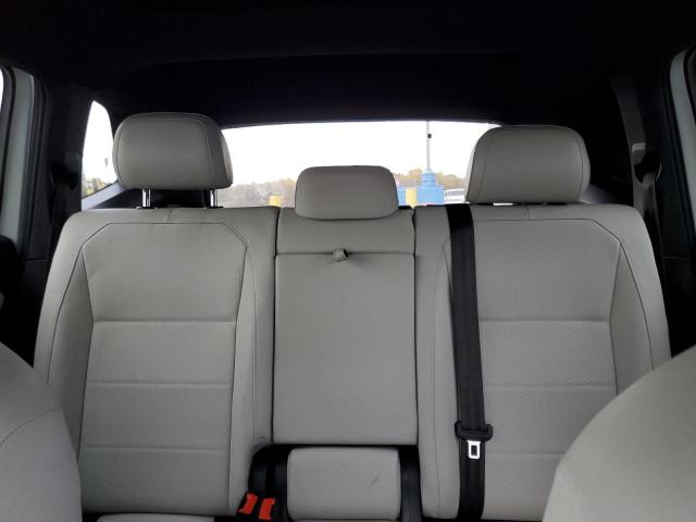 3VV2B7AX3KM083531 - 2019 VOLKSWAGEN TIGUAN SE Beyaz fotoğraf 10