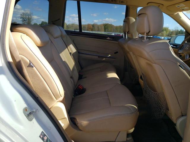 4JGBF7BB8AA533235 - 2010 MERCEDES-BENZ GL 450 4MATIC WHITE photo 11