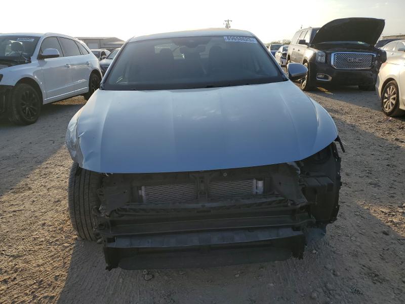 3VW5M7BU8RM073529 - 2024 VOLKSWAGEN JETTA S 银色 照片 5