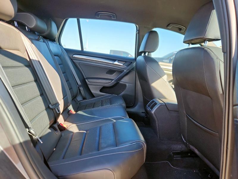 WVWWA7AUXKW196014 - 2019 VOLKSWAGEN GOLF R GRAY photo 10