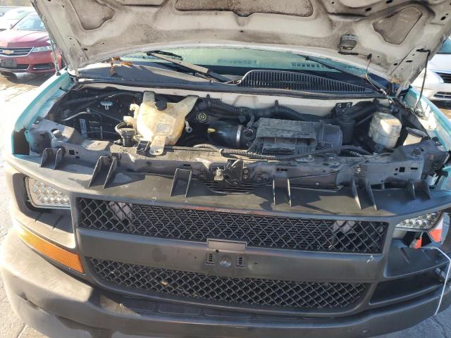 1GCSGAFX7B1135990 - 2011 CHEVROLET EXPRESS G1 TURQUOISE photo 11