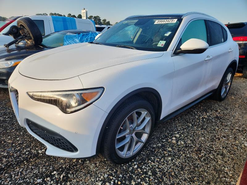 ZASFAKBN2J7B97510 - 2018 ALFA ROMEO STELVIO TI WHITE photo 1