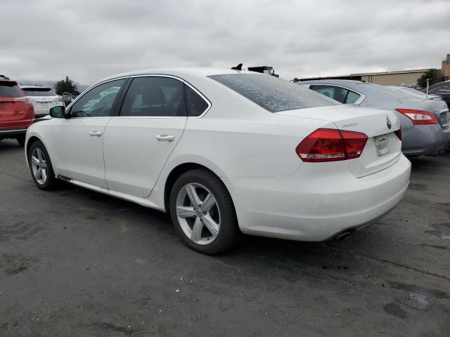 1VWBP7A34DC025023 - 2013 VOLKSWAGEN PASSAT SE Սպիտակ լուսանկար 2