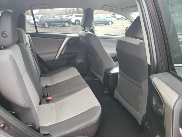 2T3BFREV7FW349824 - 2015 TOYOTA RAV4 LE 灰色 照片 10