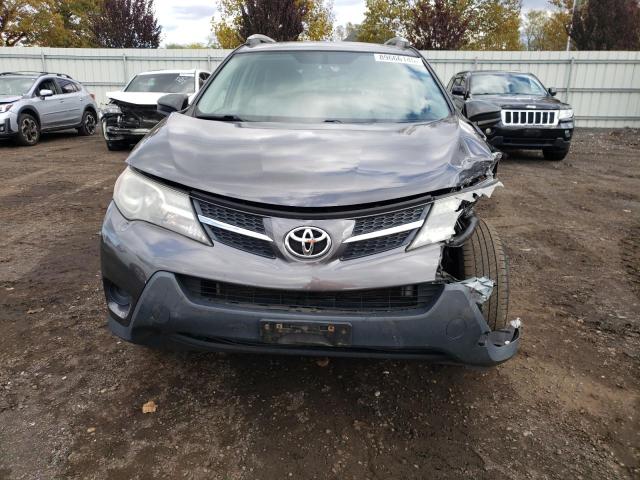 2T3BFREV7FW349824 - 2015 TOYOTA RAV4 LE 灰色 照片 5