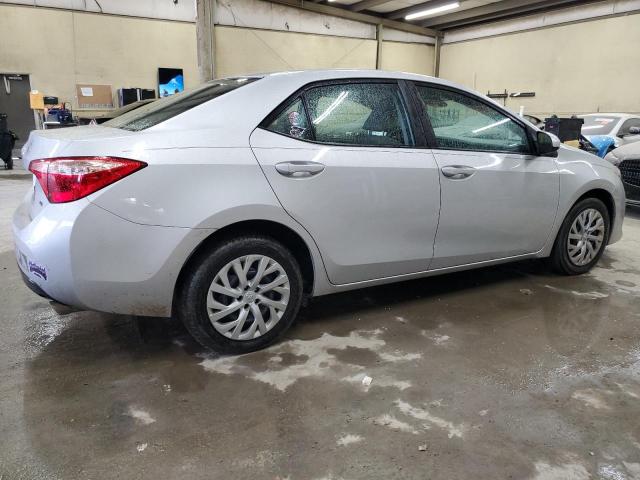 2T1BURHE0JC020421 - 2018 TOYOTA COROLLA L Gümüş foto 3