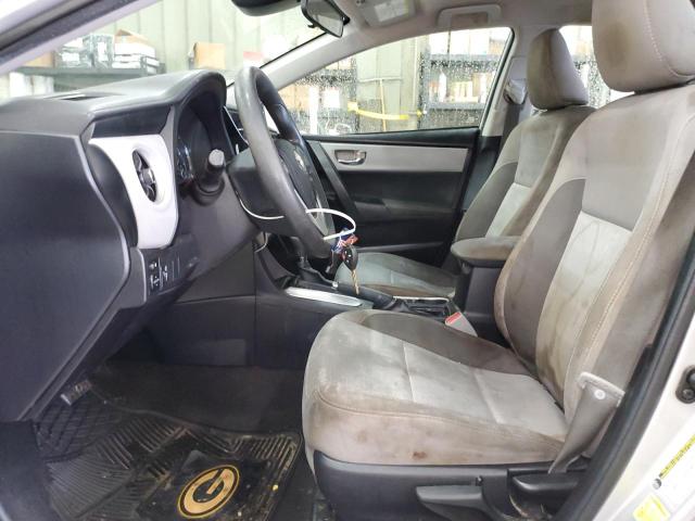 2T1BURHE0JC020421 - 2018 TOYOTA COROLLA L Gümüş foto 7