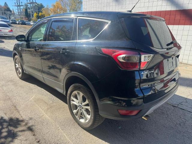 1FMCU9GD1HUE81634 - 2017 FORD ESCAPE SE BLACK photo 3