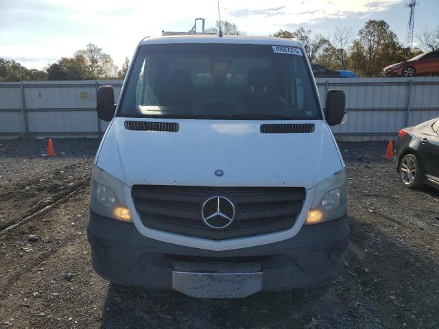 WD3PE7DC6E5825378 - 2014 MERCEDES-BENZ SPRINTER 2500 WHITE photo 5