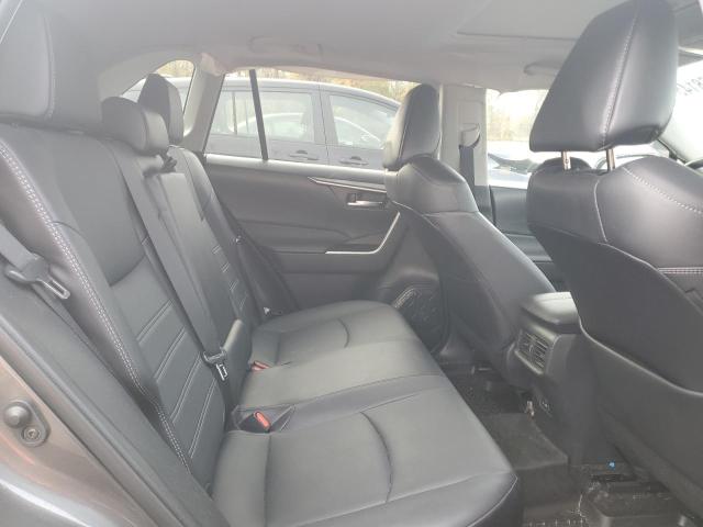 2T3R1RFV2NW328177 - 2022 TOYOTA RAV4 XLE GRAY photo 11