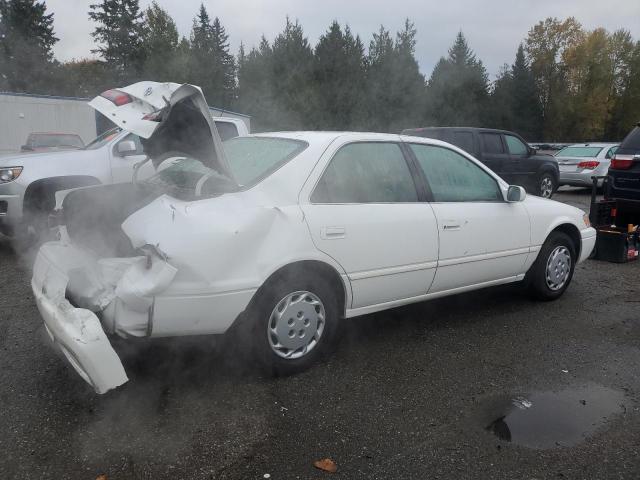 JT2BG22K5W0165140 - 1998 TOYOTA CAMRY CE 白色 照片 3