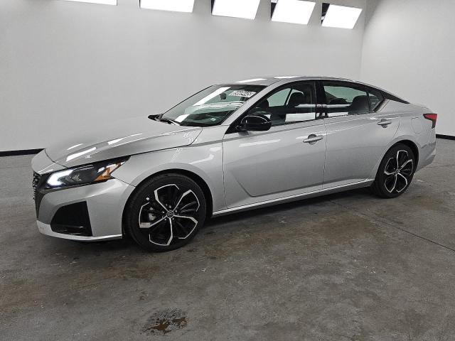 2023 NISSAN ALTIMA SR, 