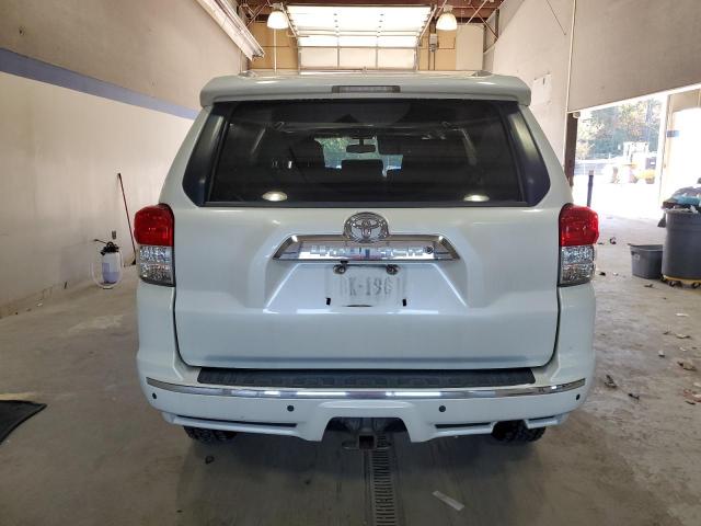 JTEBU5JR2B5069572 - 2011 TOYOTA 4RUNNER SR5 白色 照片 6
