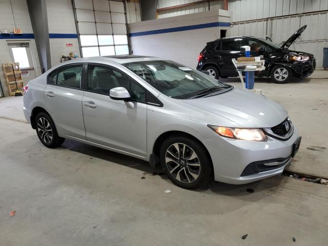 19XFB2F82DE055169 - 2013 HONDA CIVIC EX 银色 照片 4