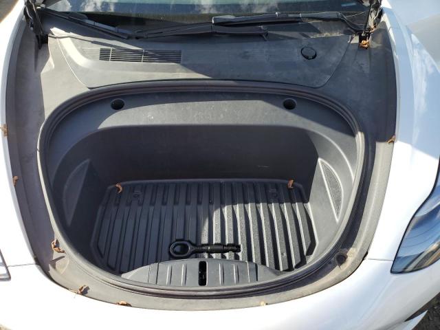 5YJ3E1EBXNF339050 - 2022 TESLA MODEL 3 أبيض صورة 11