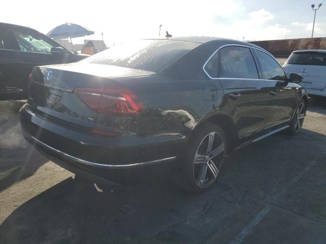 1VWAT7A39HC020624 - 2017 VOLKSWAGEN PASSAT S BLACK photo 3