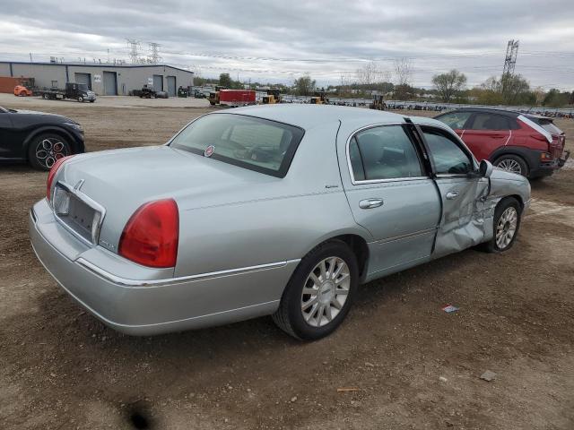 1LNHM81V17Y623814 - 2007 LINCOLN TOWN CAR SIGNATURE Blau Foto 3