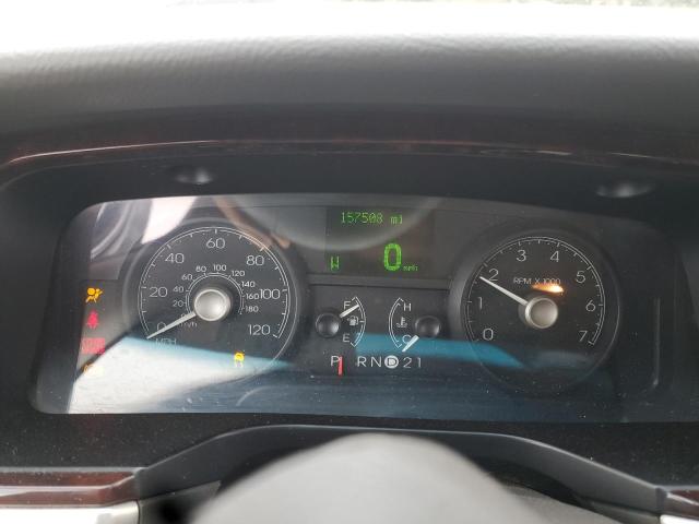 1LNHM81V17Y623814 - 2007 LINCOLN TOWN CAR SIGNATURE Blau Foto 9