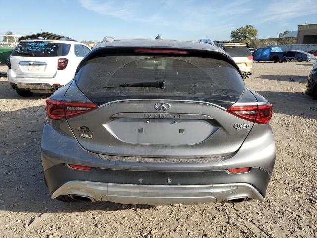SJKCH5CR2HA024039 - 2017 INFINITI QX30 BASE GRAY photo 6