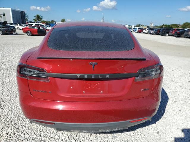 5YJSA1H12EFP35046 - 2014 TESLA MODEL S Rot Foto 6
