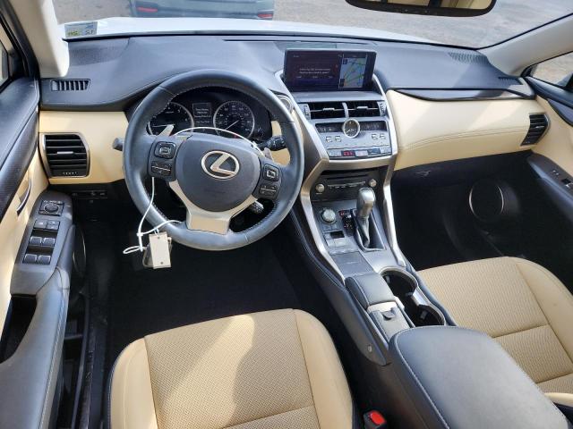 JTJYARBZ9K2128192 - 2019 LEXUS NX 300 BASE 白色 照片 8