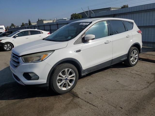 2017 FORD ESCAPE SE, 