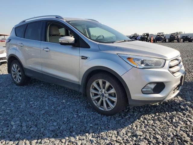 1FMCU0JD2HUE74535 - 2017 FORD ESCAPE TITANIUM ვერცხლისფერი ფოტო 4