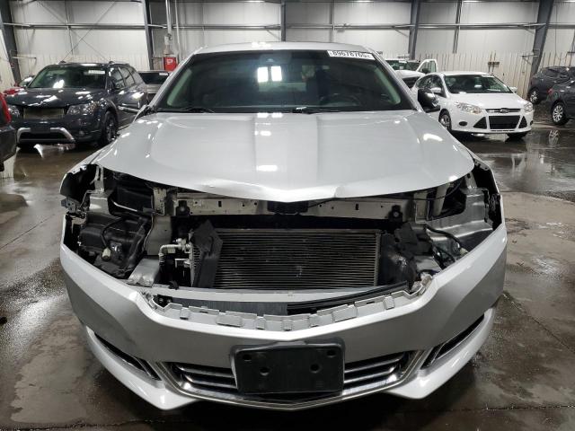 2G1145S3XH9187819 - 2017 CHEVROLET IMPALA PREMIER SILVER photo 5
