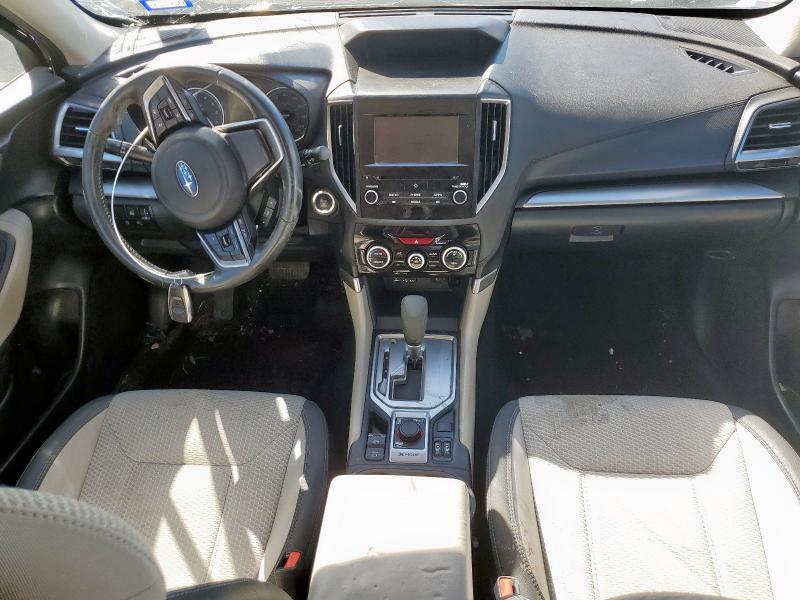 JF2SKAGCXKH517501 - 2019 SUBARU FORESTER PREMIUM Սև լուսանկար 8