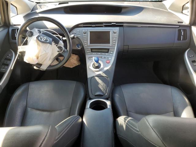 JTDKN3DUXF1894861 - 2015 TOYOTA PRIUS SILVER photo 8