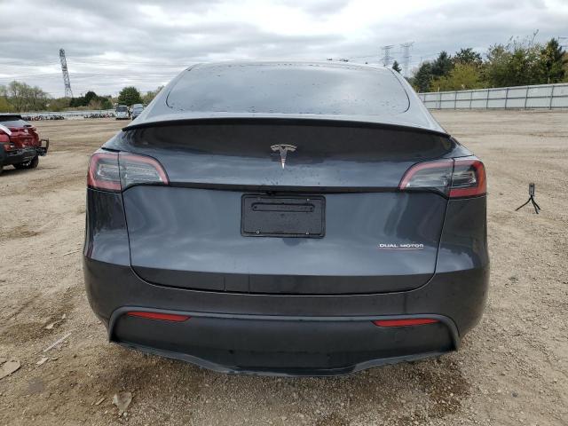 7SAYGDEF9SA359774 - 2025 TESLA MODEL Y GRAY photo 6